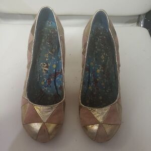 Irregular Choice Chunky Platform Heels beige suede & gold Lamé Size 37 Preowned